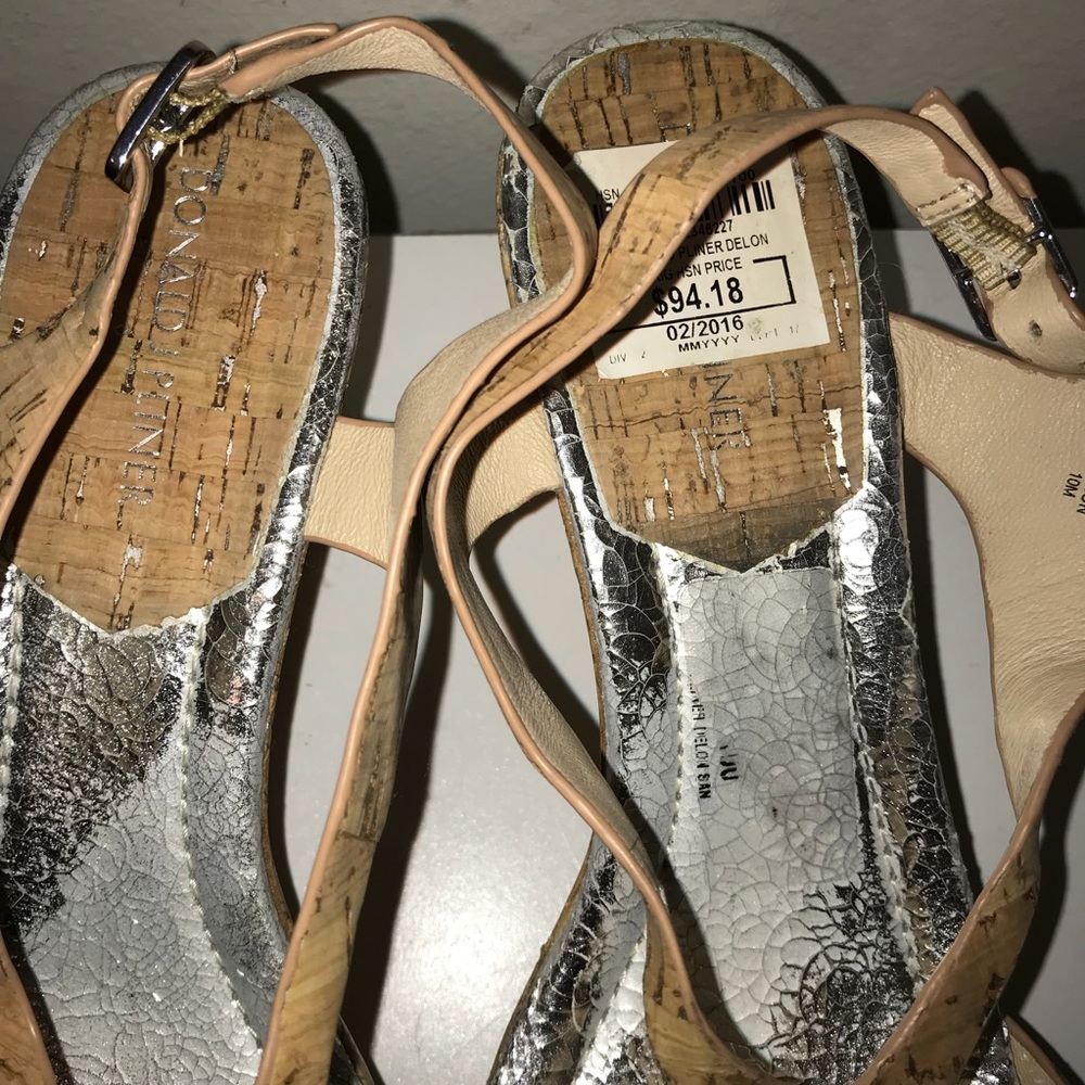 Donald J. Pliner platform cork and foil wedge heel - Picture 7 of 8